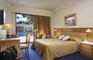 Executive single with pool view, private facilities (bath), and breakfast